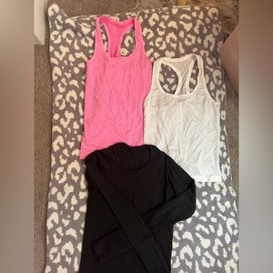 Lululemon bundle. Size 4